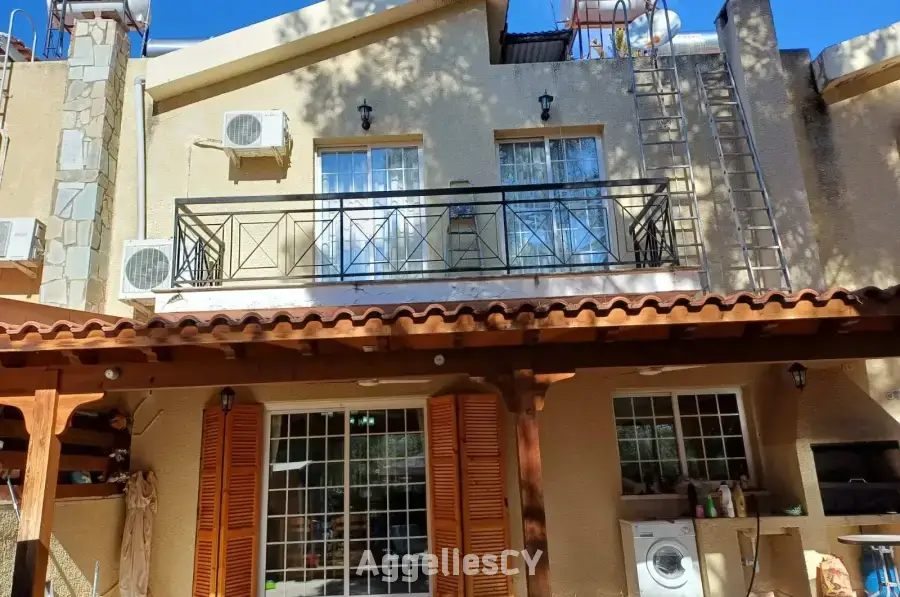 Townhouse with Forest Views – Moniatis Pinewood