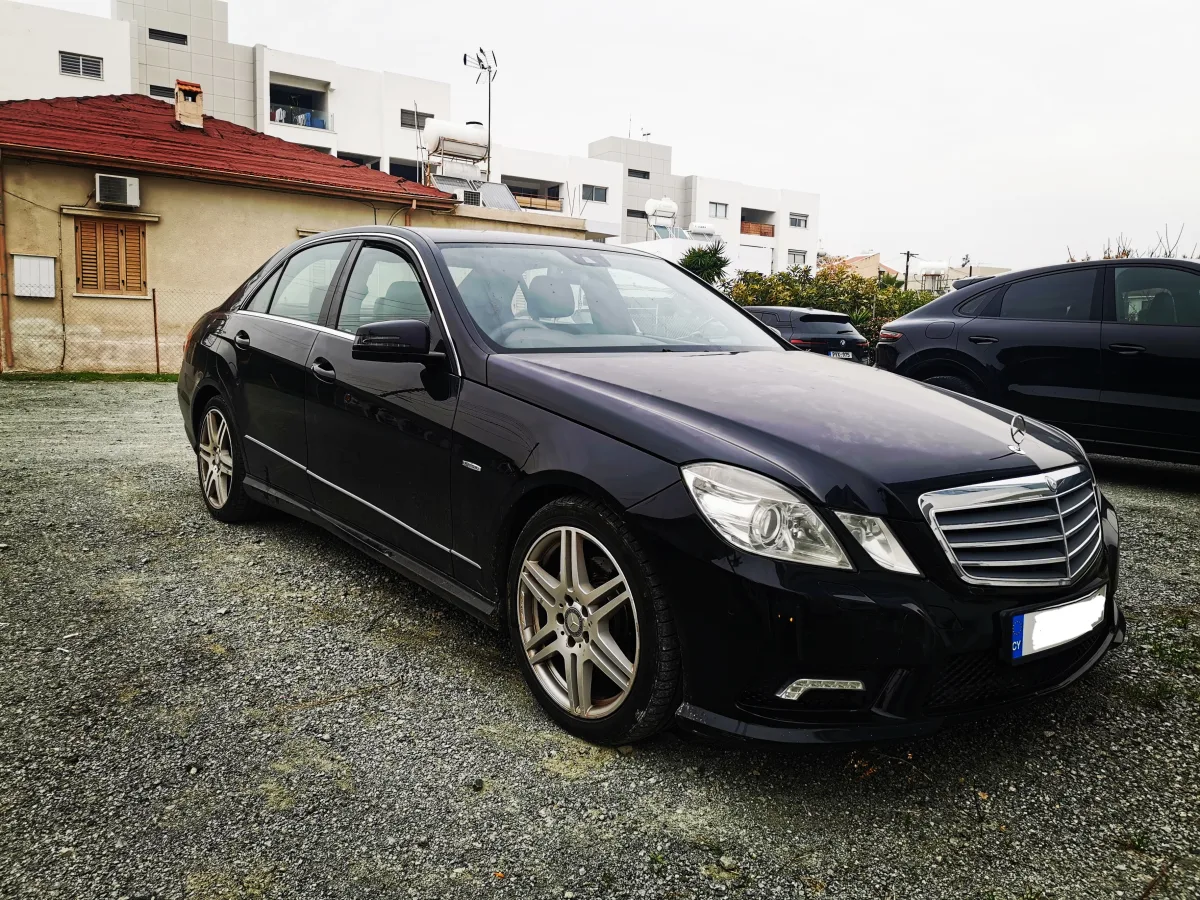 Mercedes-Benz - E-Class - 2011 - 2.2L - Diesel - Automatic