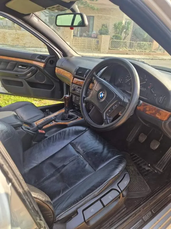 BMW - 5 Series - 2001 - 1.2L - Petrol - Manual