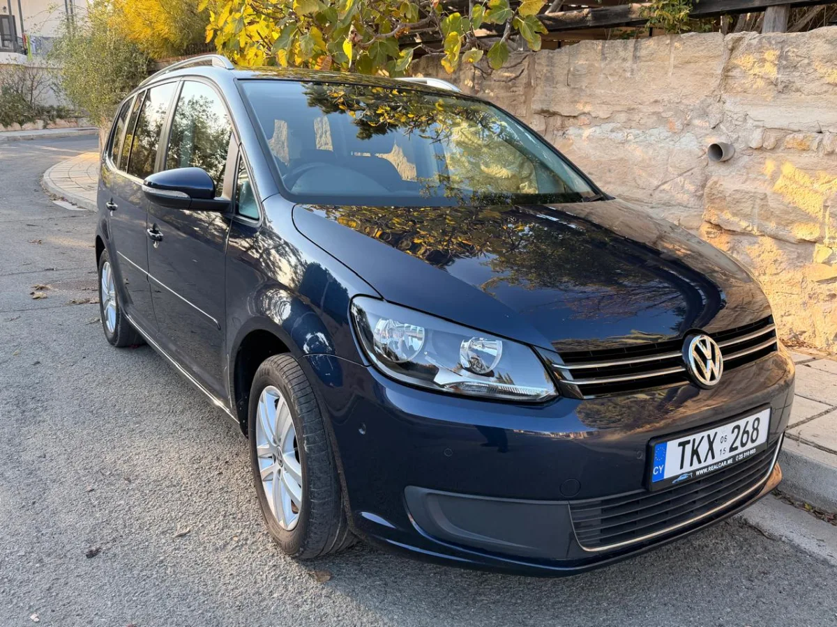 Volkswagen - Touran - 2015 - 1.6L - Diesel - Automatic