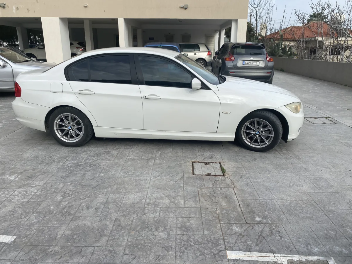 BMW - 3 Series - 2011 - 1.6L - Petrol - Automatic
