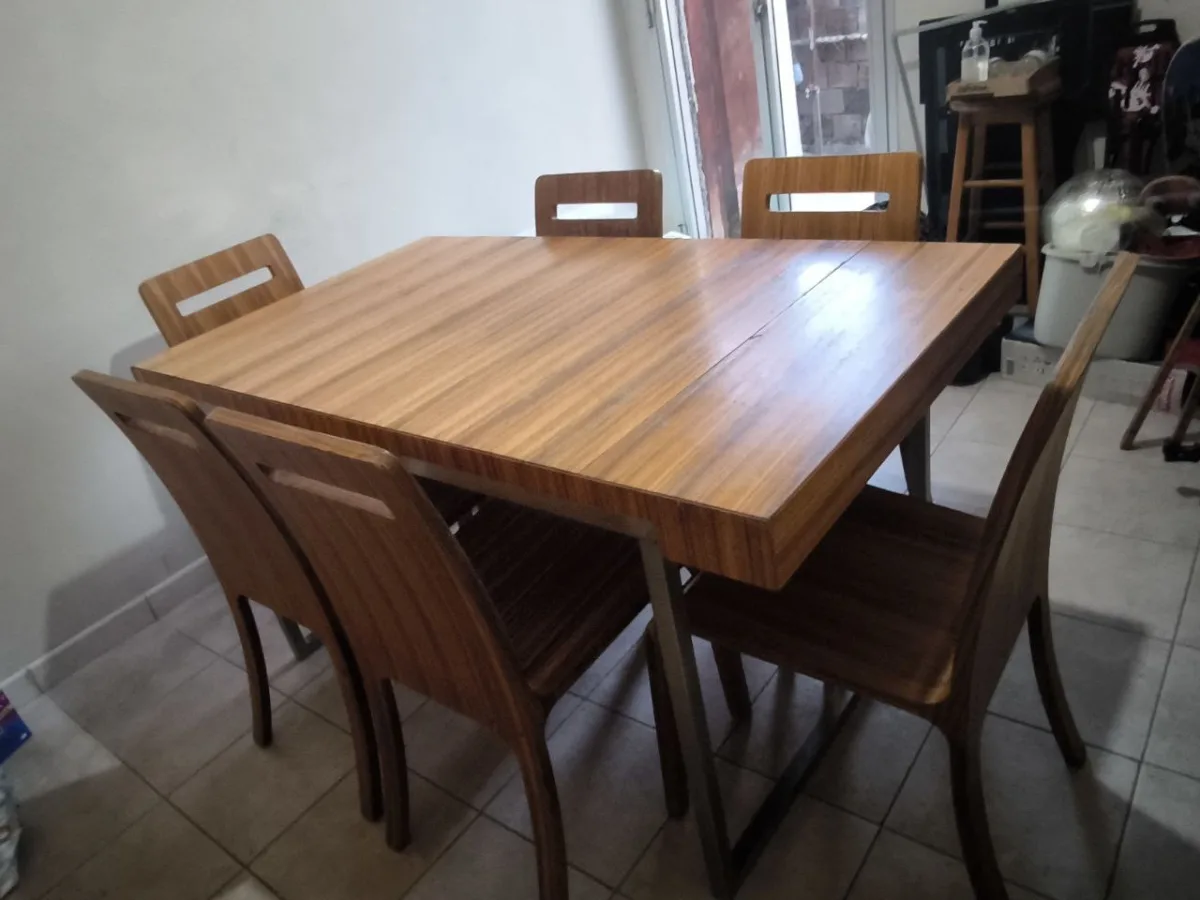 Quality Zebrano Table + 6 chairs