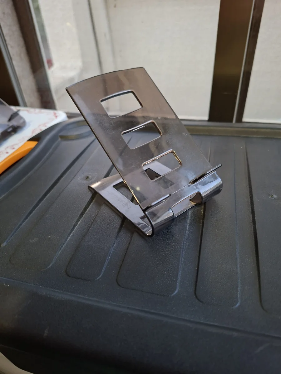 TABLETOP MOBILE SUPPORT BASE